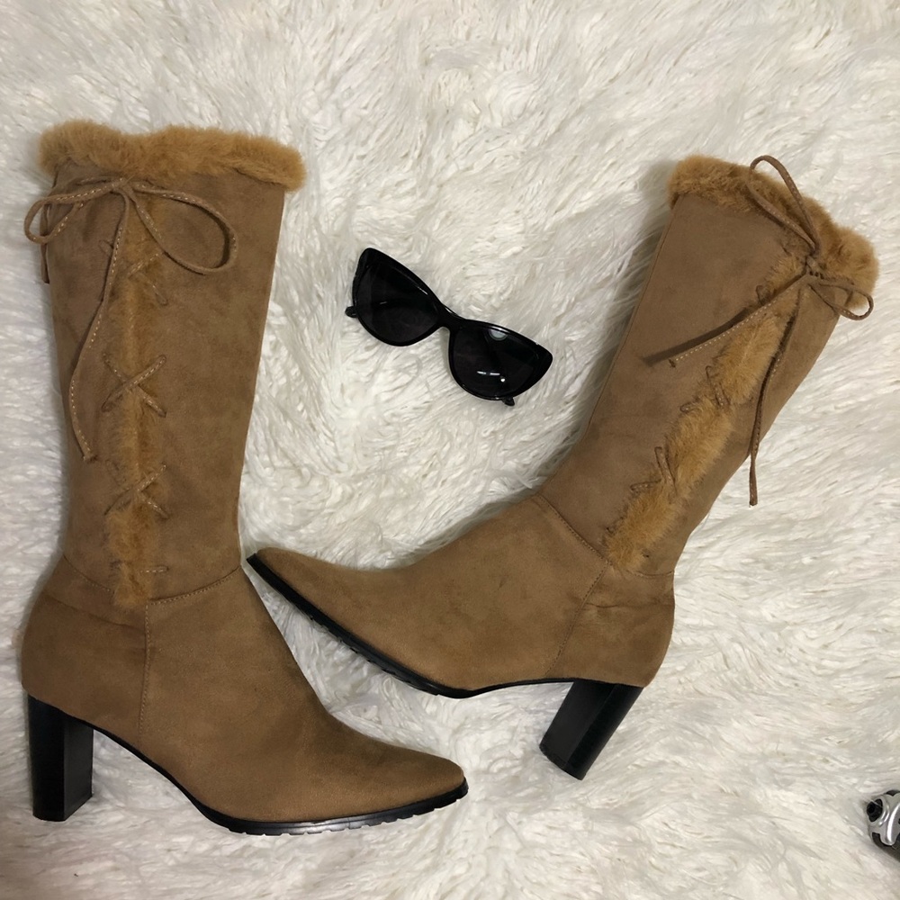 New top moda boots color camel 6 1/2